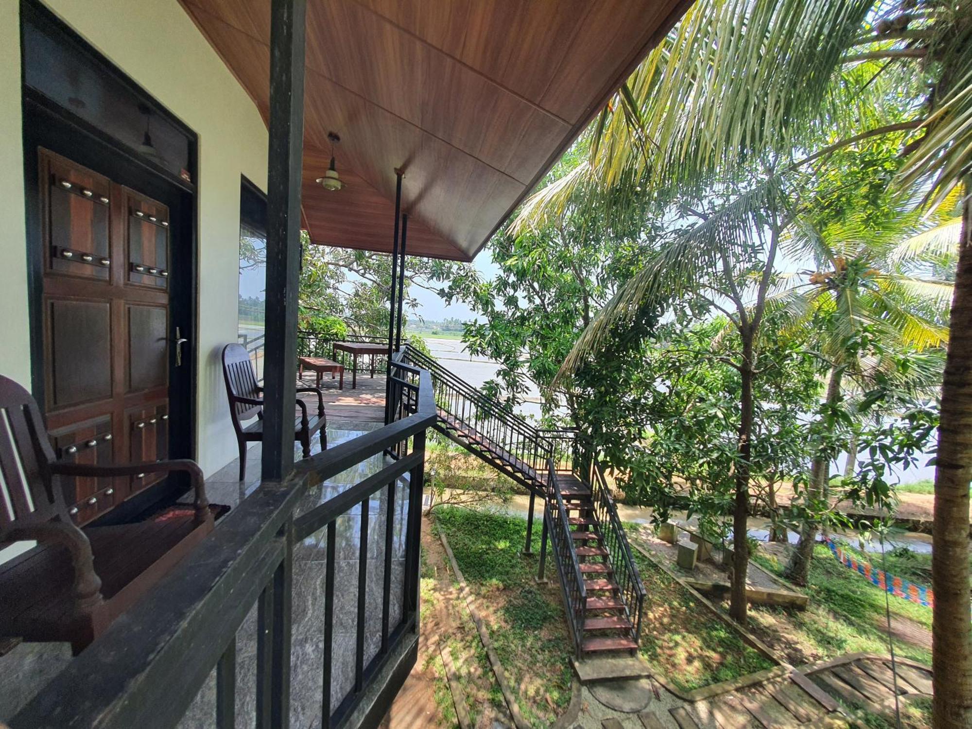 Village Mango Resort Yala Тисамахарама Екстериор снимка